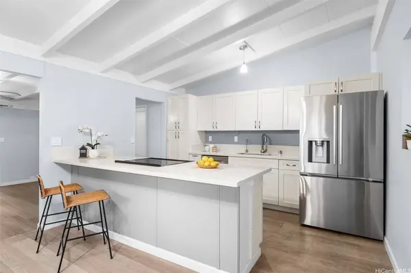 99-633 Hulumanu ST, Aiea, HI 96701
