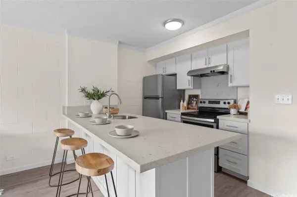 1642 Kewalo ST #208, Honolulu, HI 96822