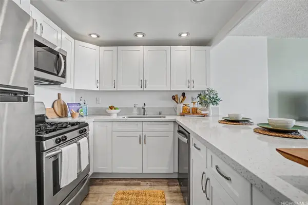 475 Atkinson DR #1006, Honolulu, HI 96814