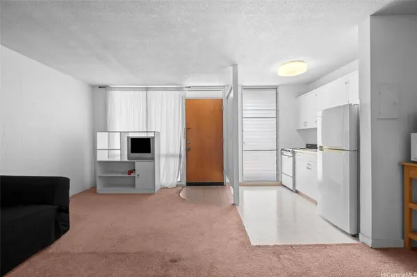 2328 Seaview AVE #405, Honolulu, HI 96822