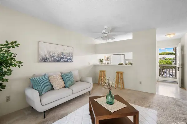 94-211 Paioa PL #K203, Waipahu, HI 96797