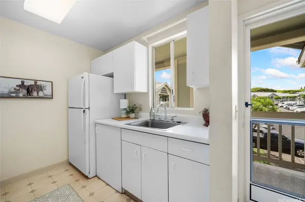 94-211 Paioa PL #K203, Waipahu, HI 96797