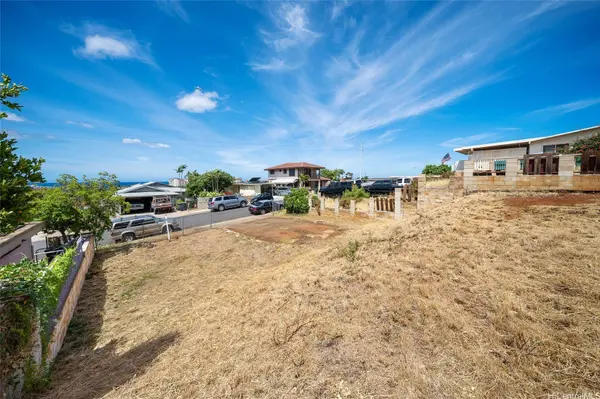 92-674 Malahuna LOOP, Kapolei, HI 96707