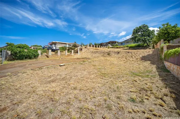 92-674 Malahuna LOOP, Kapolei, HI 96707