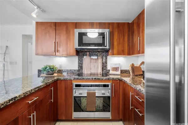 600 Queen ST #3809, Honolulu, HI 96813