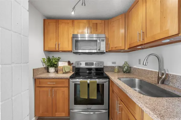 5065 Likini ST #C317, Honolulu, HI 96818