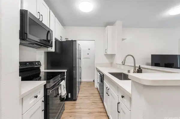95-797 Wikao ST #B201, Mililani, HI 96789