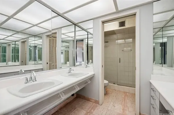 6770 Hawaii Kai DR #801, Honolulu, HI 96825