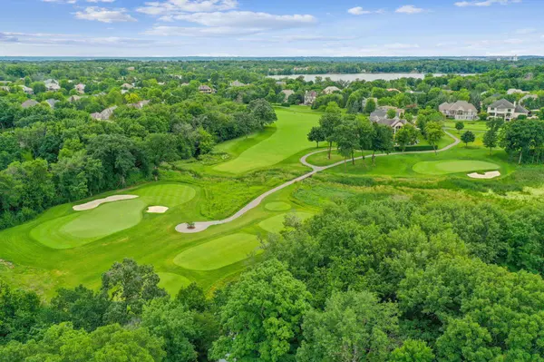 18844 Bearpath TRL, Eden Prairie, MN 55347