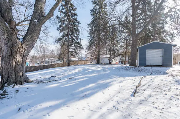 513 Blue Earth ST, Mankato, MN 56001