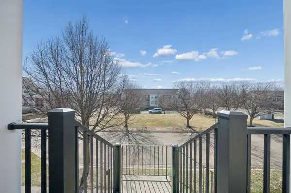 2062 Wellens ST #84, Chaska, MN 55318