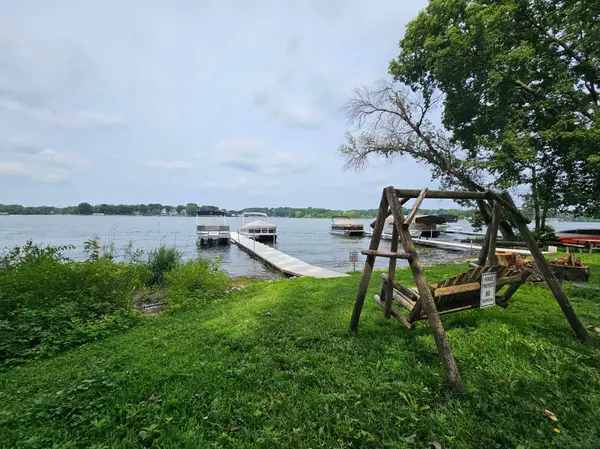 XXX Red Oaks Road, Prior Lake, MN 55372