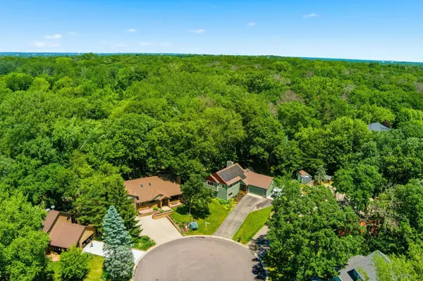 12568 Everest CT E, Saint Paul, MN 55124