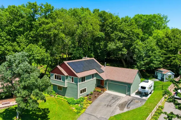 12568 Everest CT E, Saint Paul, MN 55124