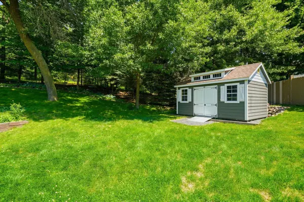 12568 Everest CT E, Saint Paul, MN 55124