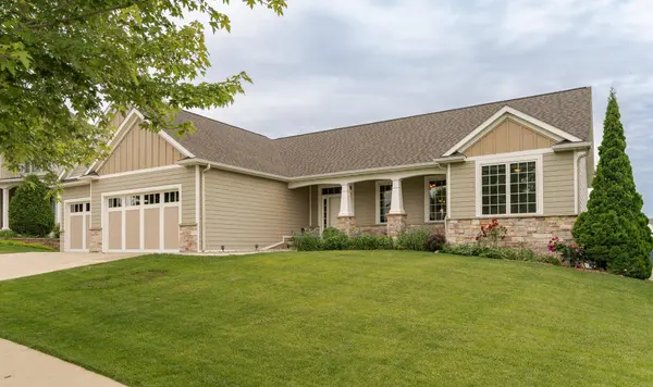 1664 Century Valley RD NE, Rochester, MN 55906