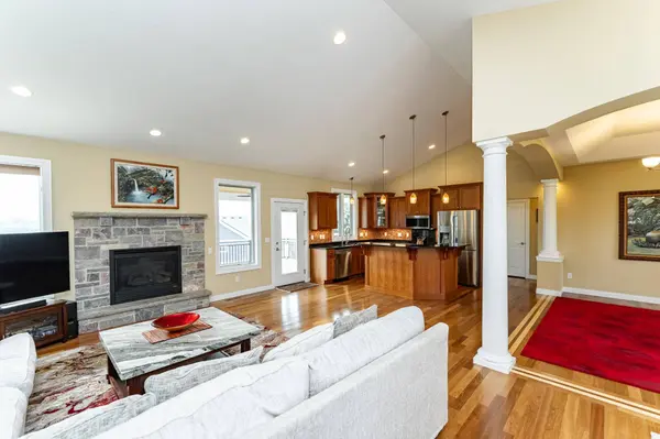 1664 Century Valley RD NE, Rochester, MN 55906