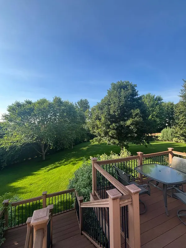 2706 Bandel DR NW, Rochester, MN 55901