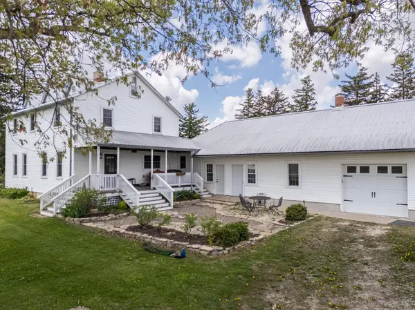 41853 County 12, Mabel, MN 55954