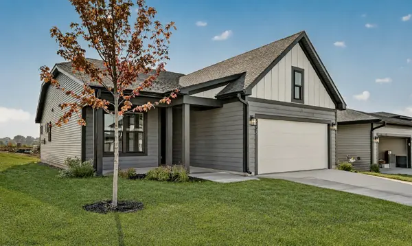 New construction single-family home at 2305 in Prairie Ridge, northwest Rochester MN