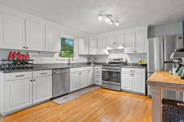 93 Cedar Rd N, Medford, MA 02155