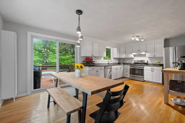 93 Cedar Rd N, Medford, MA 02155