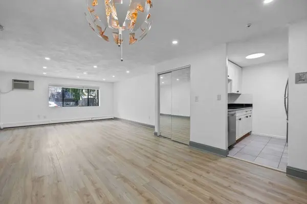 84 Grant St #7, Somerville, MA 02145