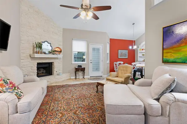 6501 Brush Country RD #134, Austin, TX 78749