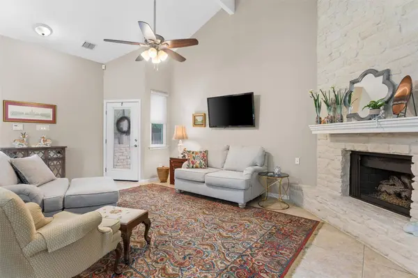 6501 Brush Country RD #134, Austin, TX 78749