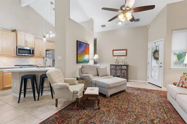 6501 Brush Country RD #134, Austin, TX 78749