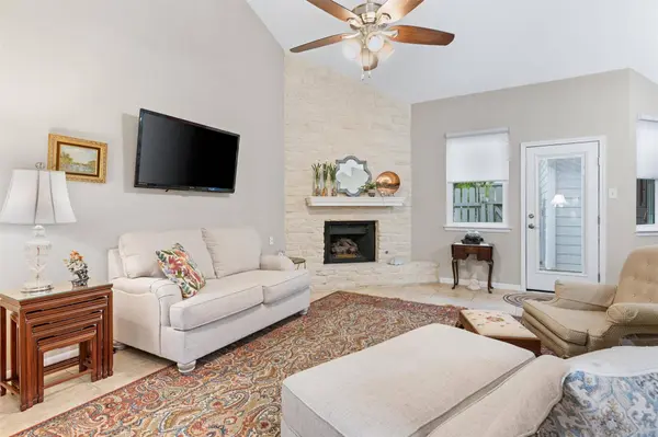 6501 Brush Country RD #134, Austin, TX 78749