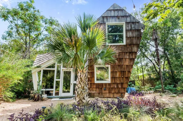 1704 Singleton Ave, Austin, TX 78702