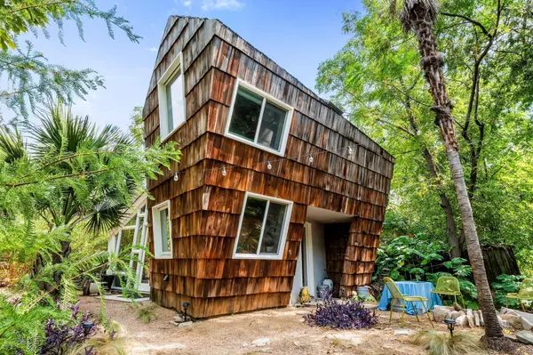 1704 Singleton Ave, Austin, TX 78702