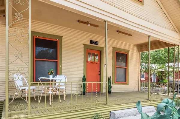 1704 Singleton Ave, Austin, TX 78702