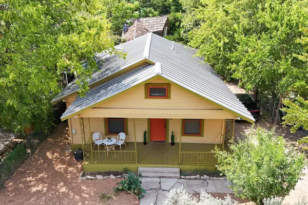 1704 Singleton Ave, Austin, TX 78702