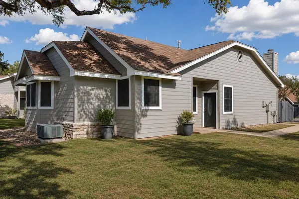 6501 Brush Country RD #109, Austin, TX 78749