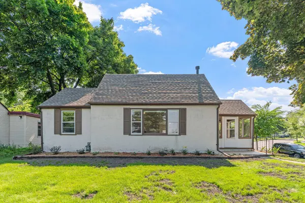 2216 W 57th ST, Minneapolis, MN 55419