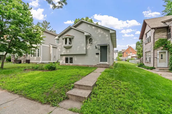 744 Pierce ST NE, Minneapolis, MN 55413