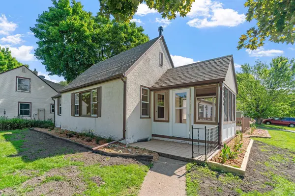 2216 W 57th ST, Minneapolis, MN 55419