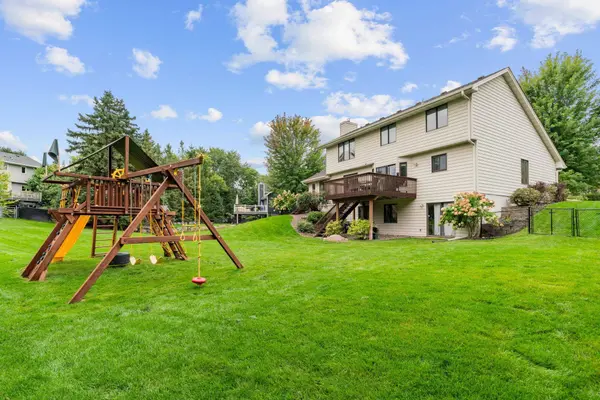 10830 46th PL N, Minneapolis, MN 55442