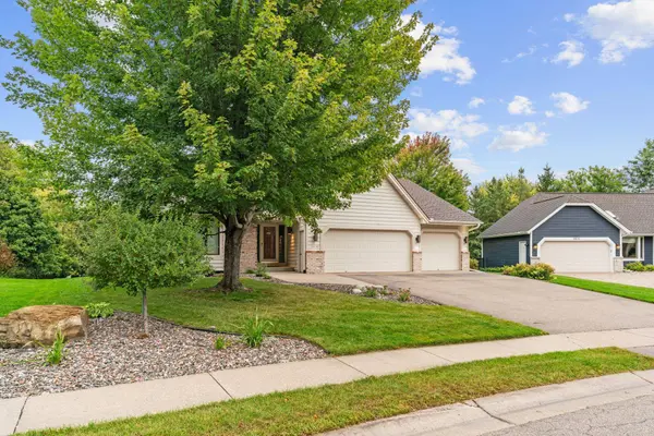 10830 46th PL N, Minneapolis, MN 55442