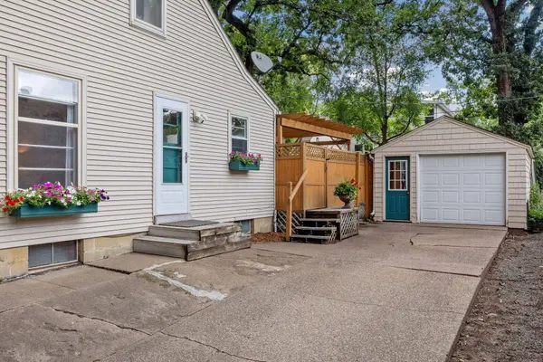 4235 Princeton AVE, Saint Louis Park, MN 55416