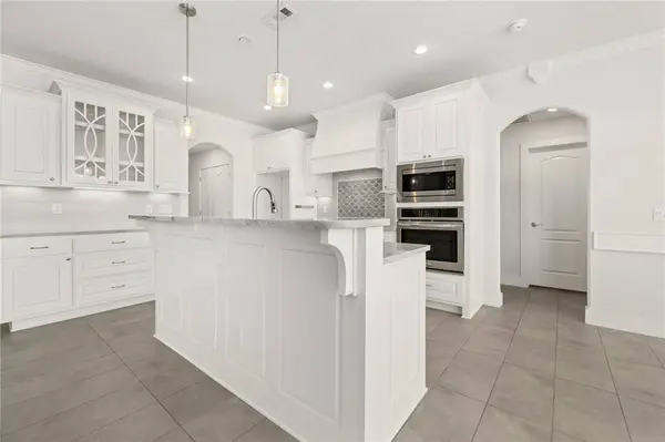 1210 Stoneybrook Ln, Bentonville, AR 72713