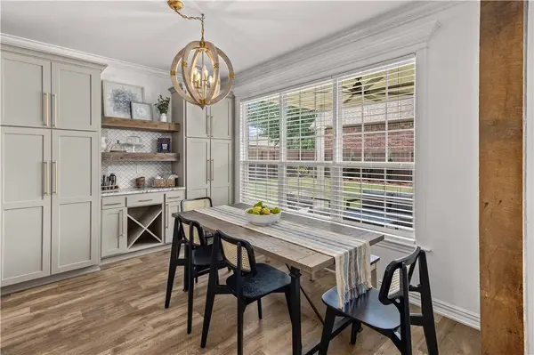 1301 NE Buckingham Blvd, Bentonville, AR 72712