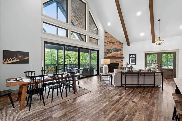 26 Talana Ln, Bella Vista, AR 72715