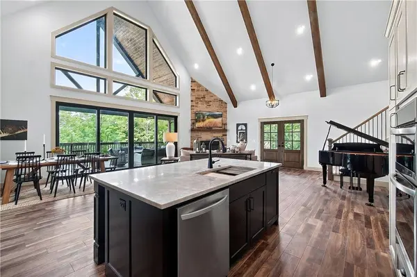 26 Talana Ln, Bella Vista, AR 72715