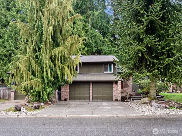 11327 28th DR SE, Everett, WA 98208