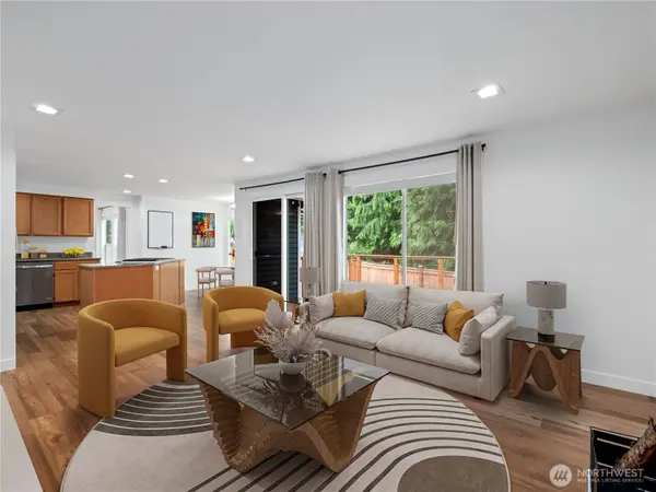 8221 122nd AVE NE, Kirkland, WA 98033