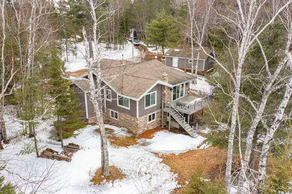 13282 Lodge RD, Fall Lake Twp, MN 55731