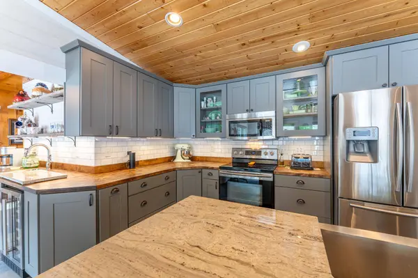 13282 Lodge RD, Fall Lake Twp, MN 55731